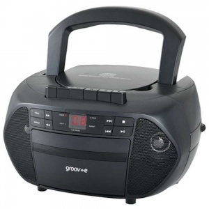 Groove Boombox Portable CD Player with Radio GVPS833BK