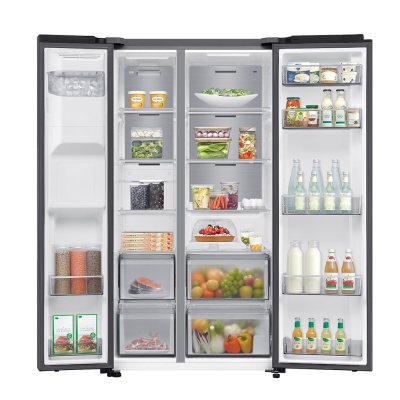 Samsung AI Series 6 Fridge Freezer Black RS70F64KEFEU