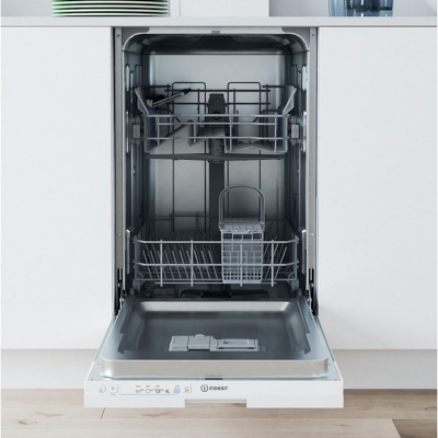 Indesit Slimline Integrated Dishwasher IN2IE10CS80UK