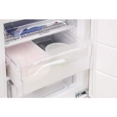 Indesit Integrated Undercounter Freezer INBUFZ011.UK