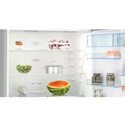 Bosch Series 4 Brushed Steel Fridge Freezer KGN86VIEAG