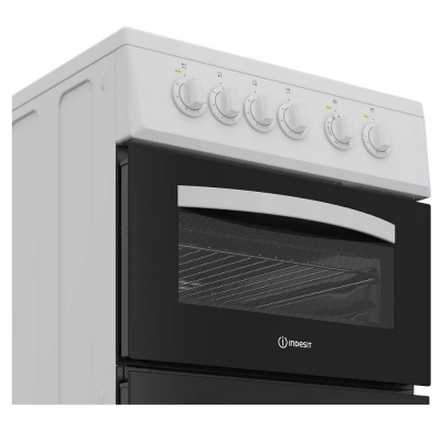 Indesit 50cm Electric Ceramic Cooker White ITE5VMW